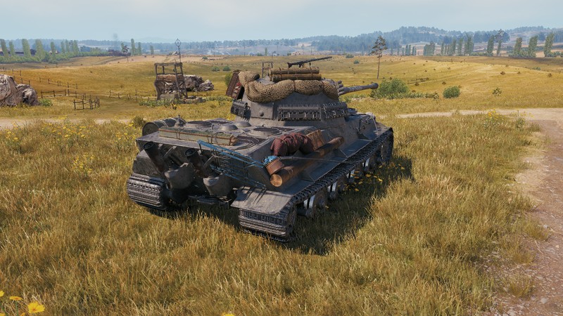 本格的な、戦車(50センチ).    急な斜面も登って行く！ 本格的な、戦車(50センチ). 急な斜面も登って行く！